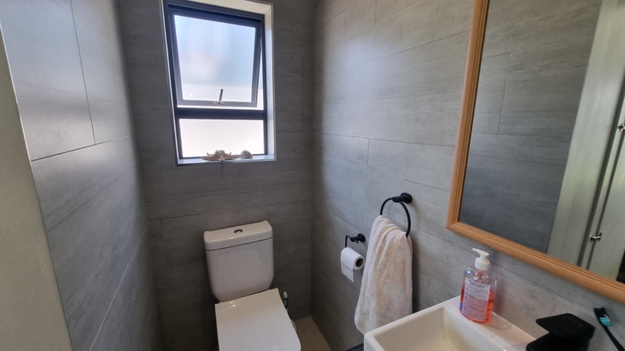 3 Bedroom Property for Sale in Sandown Western Cape